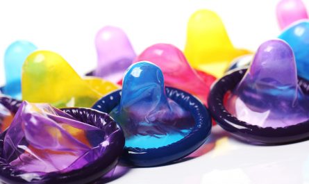 применение презервативов